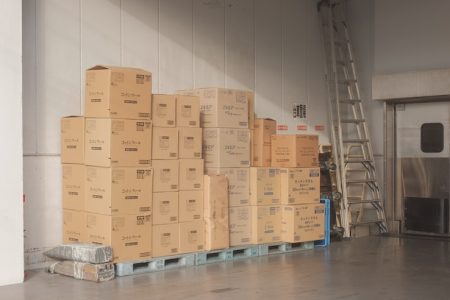 Wie finden Unternehmen den besten Versanddienstleister?